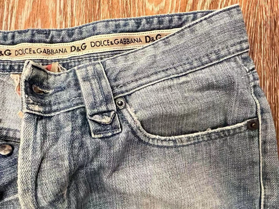 D&G New Vintage Low Raise Jeans, Sz 30/29, Very Good Cond. , For Men Or Unisex - Image 4 of 4