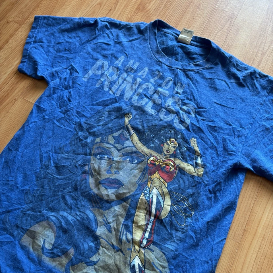 Camisa Vintage Y2K 2004 Amazon Princess Six Flags ¡Talla M! Foto 2 de 4