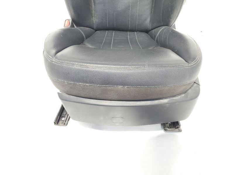 2018 Maserati Levante OEM Front Left Seat