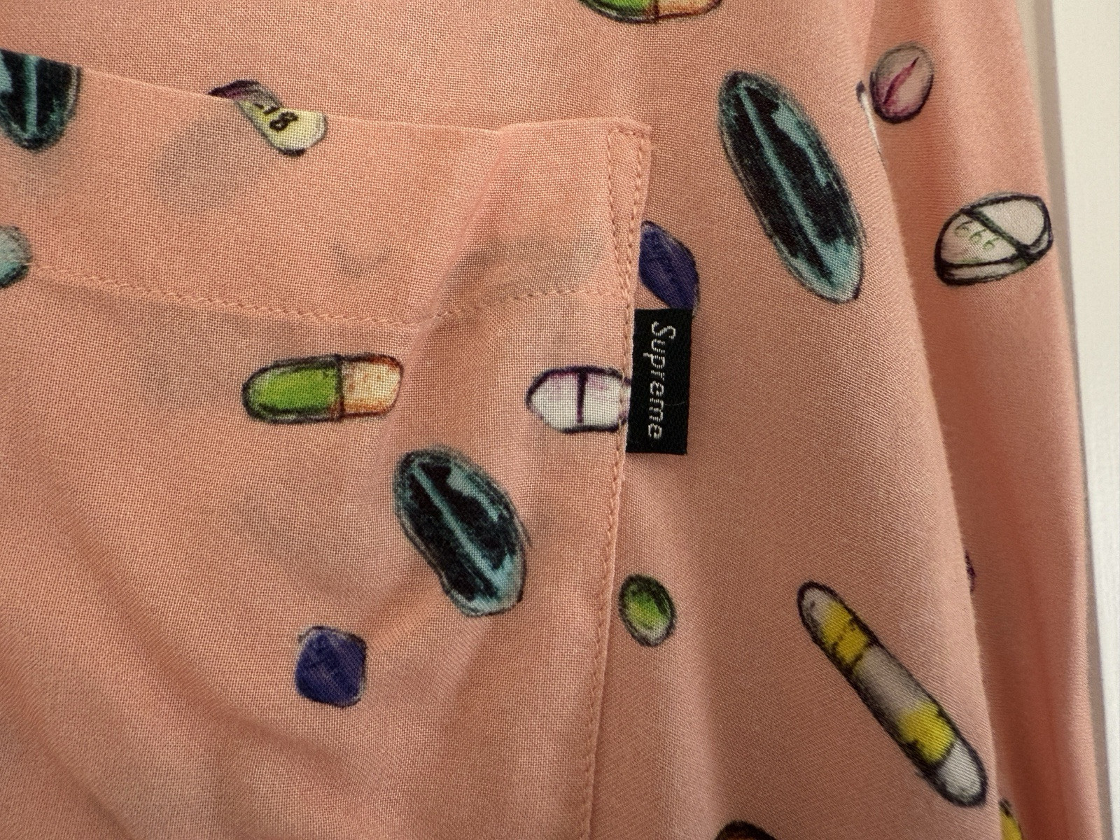 Supreme Pills Raylon - SS17 - Large - Peach - Deadstock 4