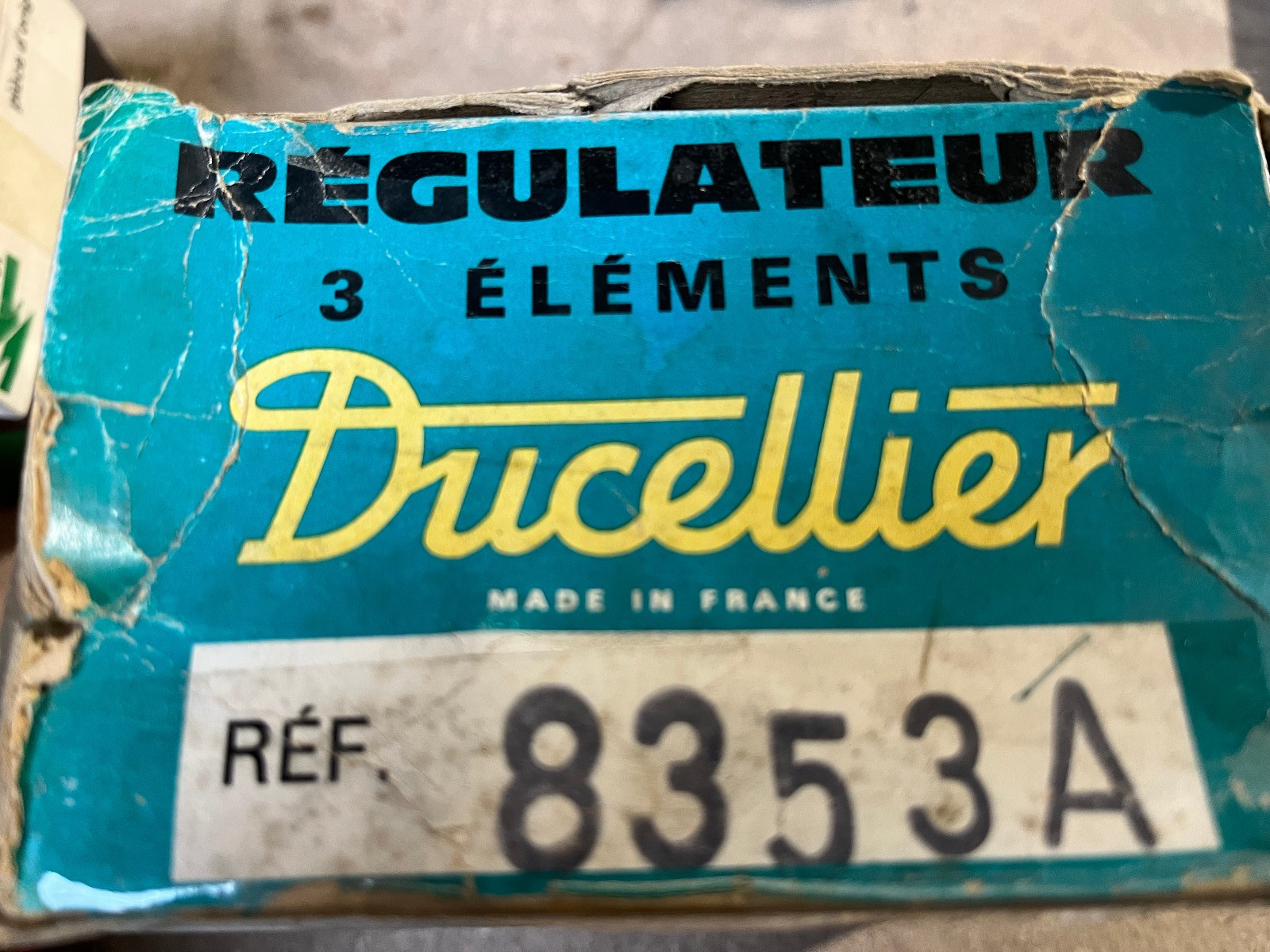 Régulateur dynamo Simca 1000 résout les pannes de batterie Ducellier 8353 - 4
