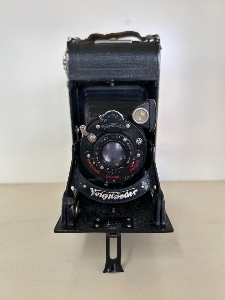 Vintage Voigtlander Anastigmat Voigtar 1:7.7 Folding Camera Rare