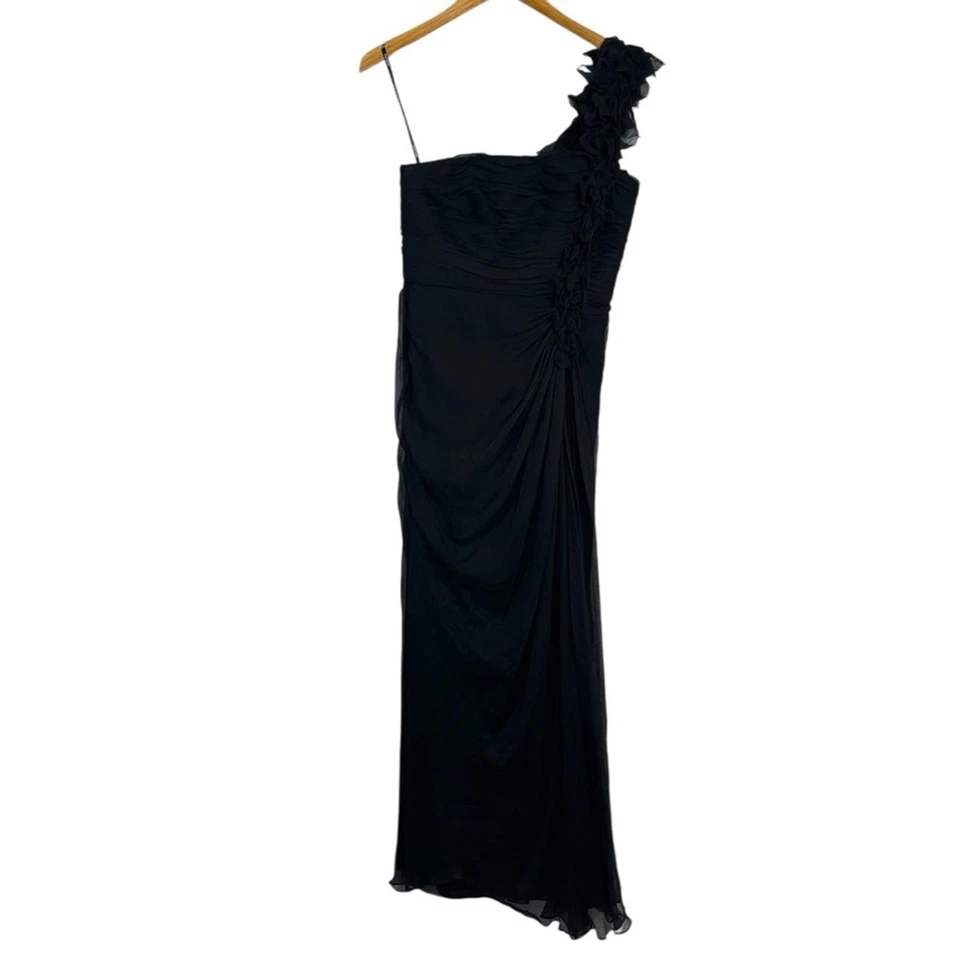 Tadashi Shoji Petites One Shoulder Rosette Silk Chiffon Gown in Black Size 8P - Image 2 of 4