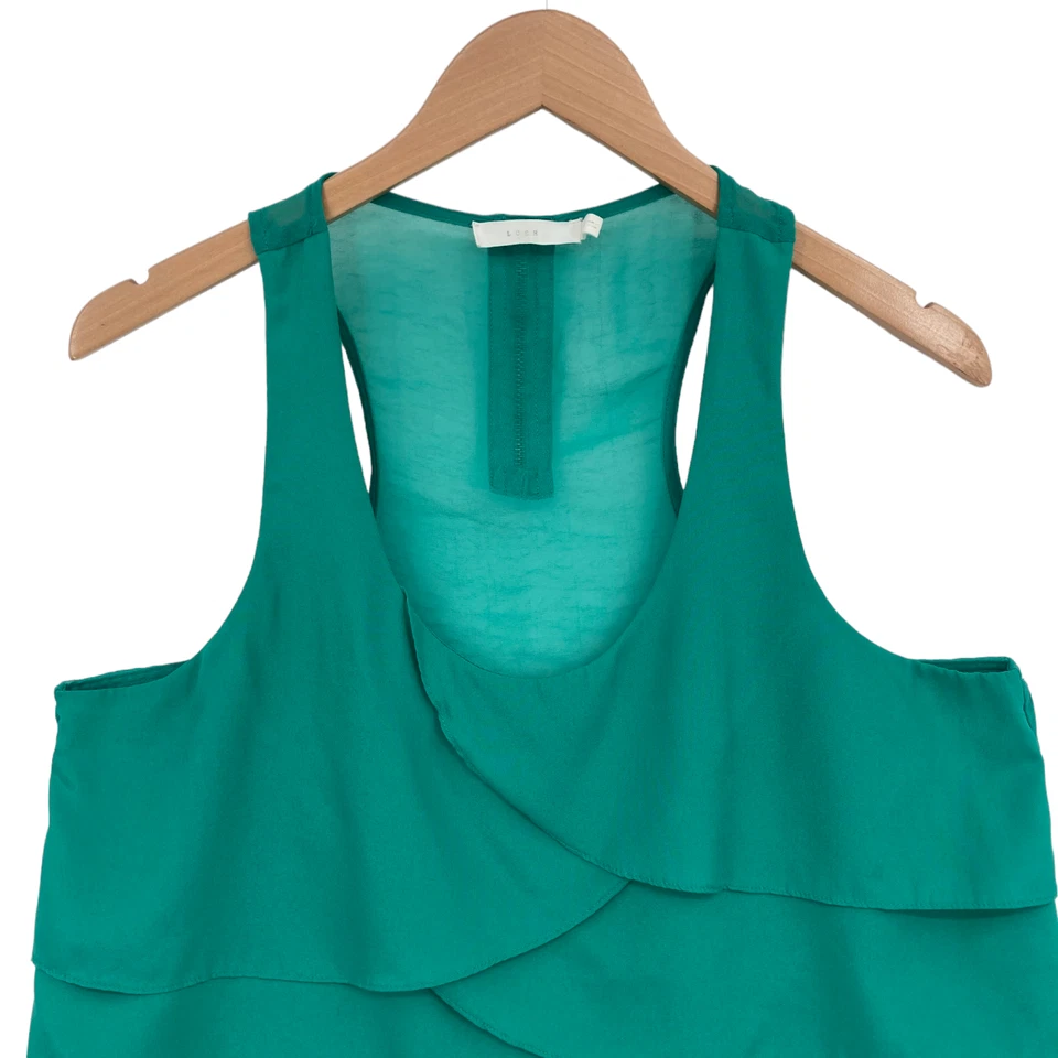 Camiseta sin mangas exuberante para mujer grande verde sin mangas cuello redondo en capas cremallera trasera Foto 4 de 4