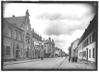 Glasplatte altes Foto positiv schwarz-weiß 13x18 cm Saint-Louis Elsass 