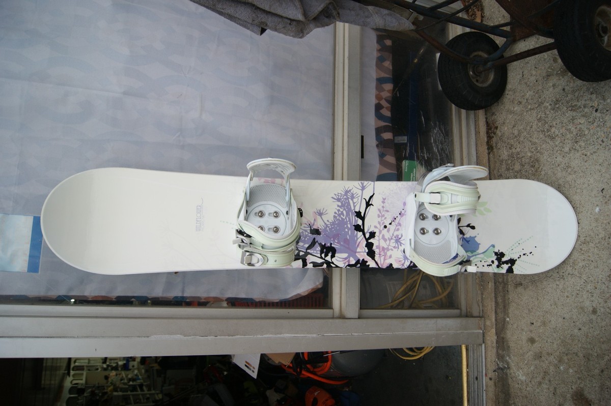 MORROW WILDFLOWER 48 SNOW BOARD WITH BINDERS IN GREAT CONDITION | eBay