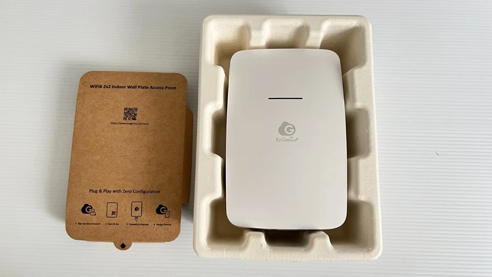 Engenius Cloud Wifi Access Point ECW215 aperto ma nuovo ottimo! - Immagine 3 di 3