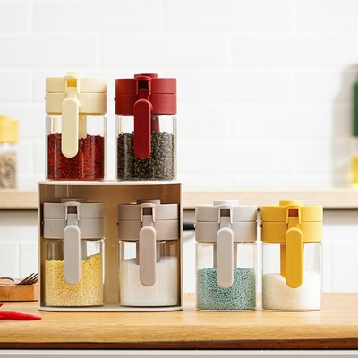 Hands Free Spice Dispenser with Simple Operation and Comfortable Handling