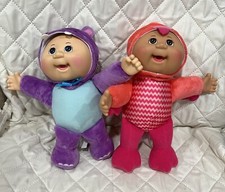 Muñecas bebé Cabbage Patch niños amigos exóticos Rosalía flamenco y archie hipopótamo