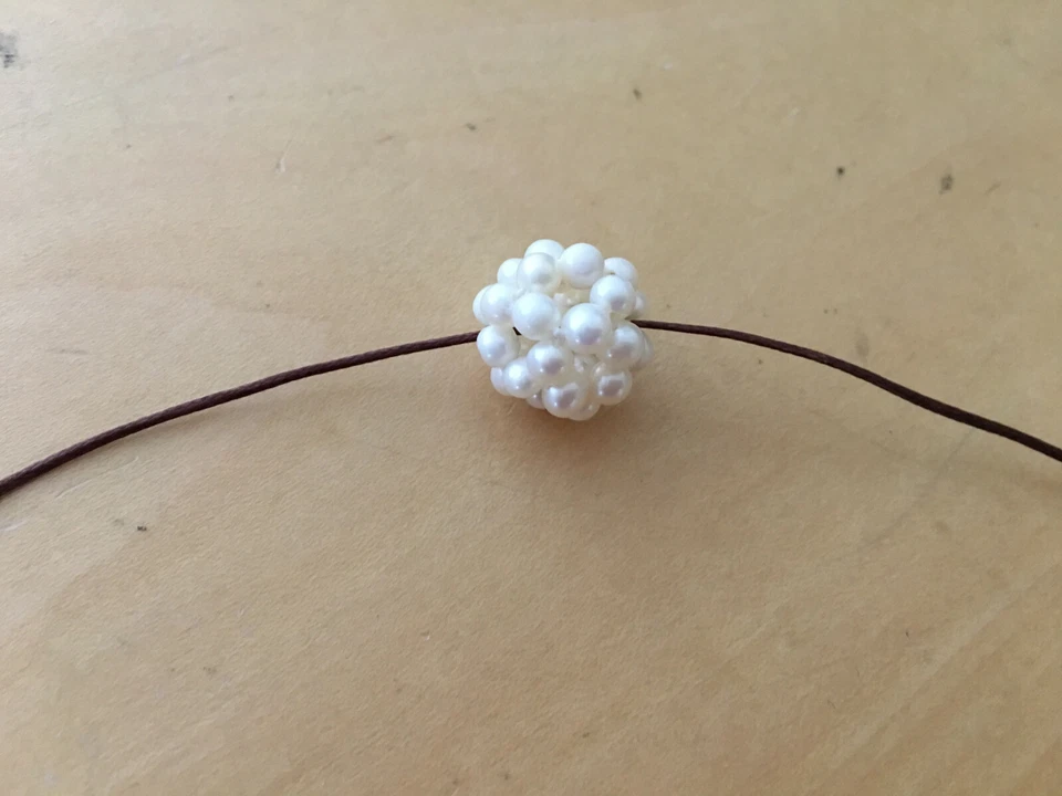 Neu - River Pearl Anhänger Colgante Aus Flussperlen - Durchmesser 1 cm - Neu - Bild 2 von 3