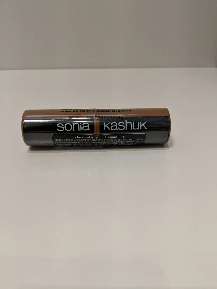 Nueva Base Sonia Kashuk Indetectable Barra Castaño 18 Sellada, Compra 2 y Consigue 1 Foto 3 de 3