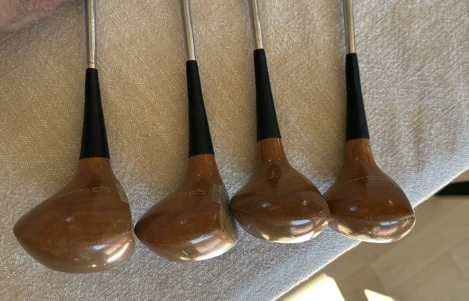 Vintage MacGregor MT Tourney MTW2 Persimmon 1-3-4-5 Woods RH Steel Shaft Golf - Image 3 of 4
