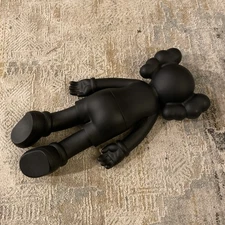 KAWS Companion 2020 Vinyl Figure 100% AUTHENTIC Black Figure WITH RECIEPTS