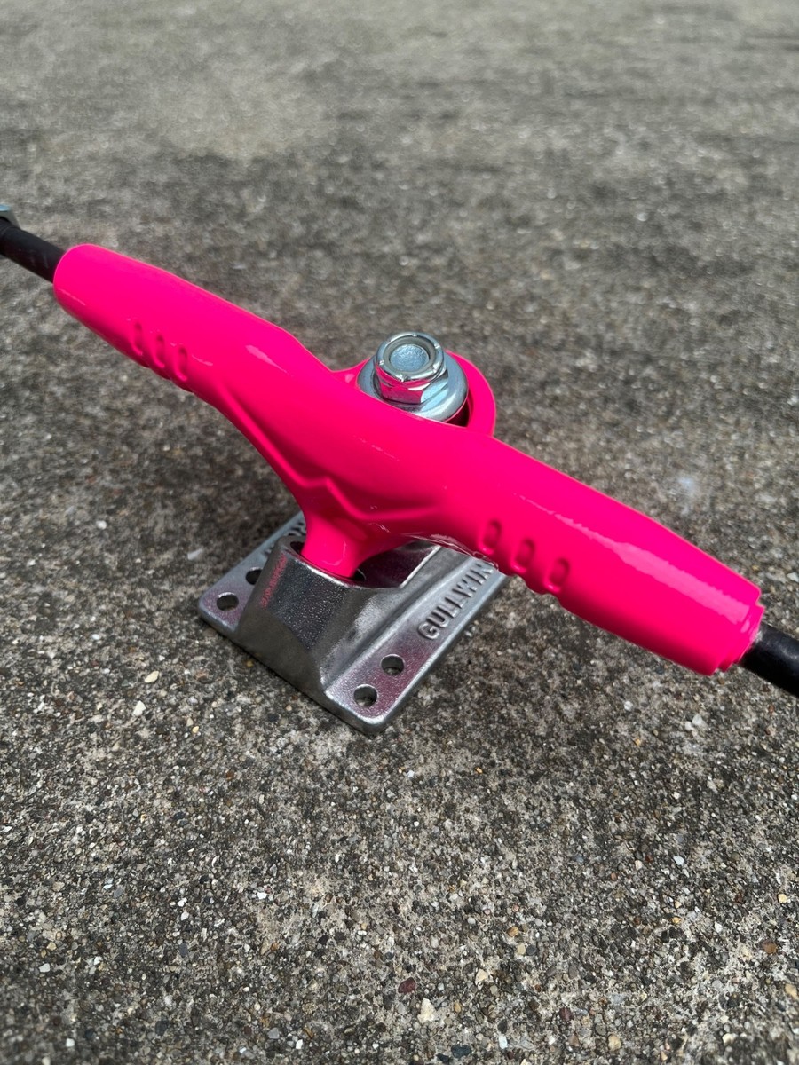 New GullWing Super Pro III 3 Skateboard Trucks Neon Pink Gull Wing