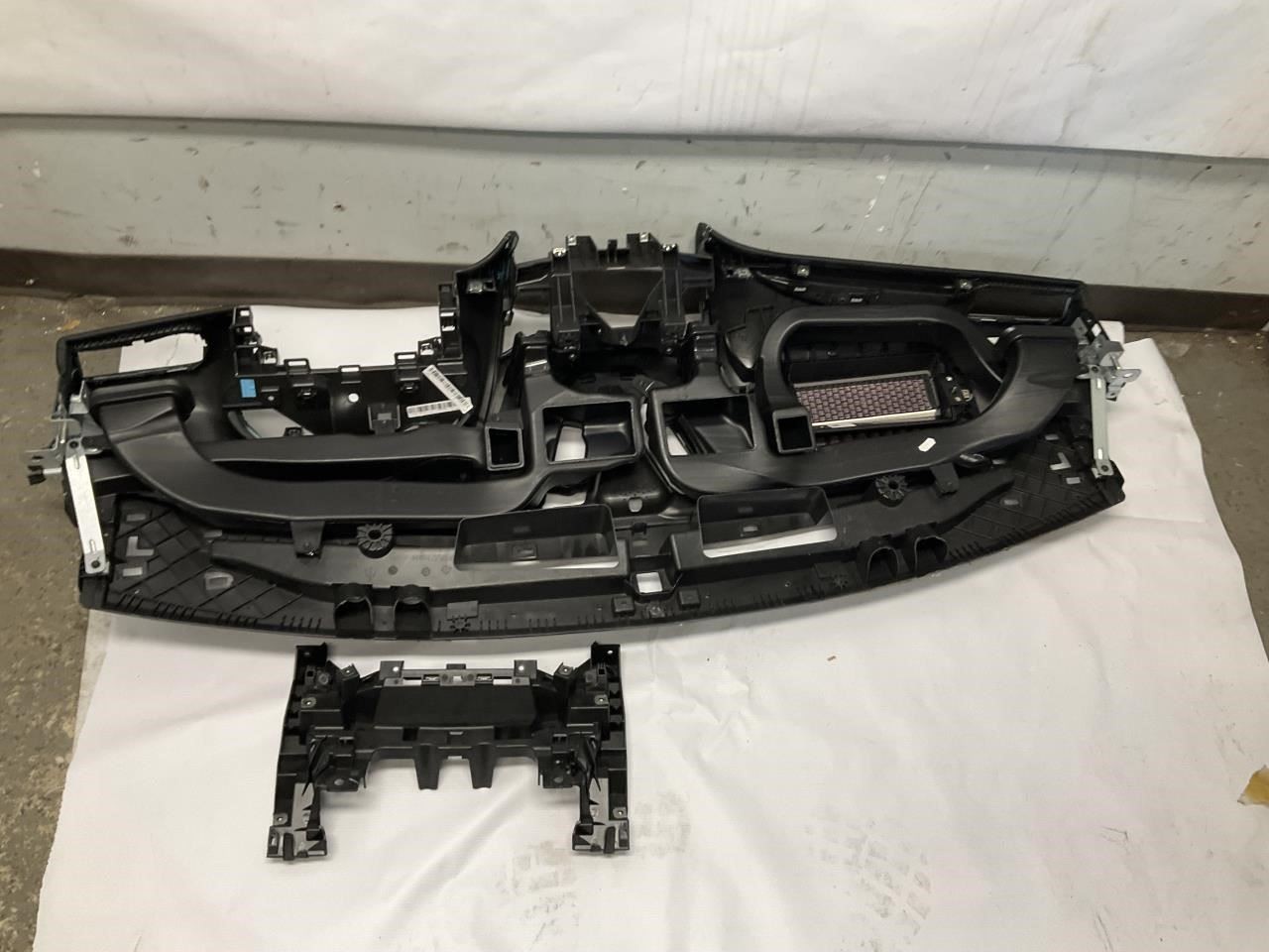 Maserati Levante 2019-2020 Dashboard