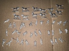 Lot 43 Pewter Soldiers And Horses 45 
