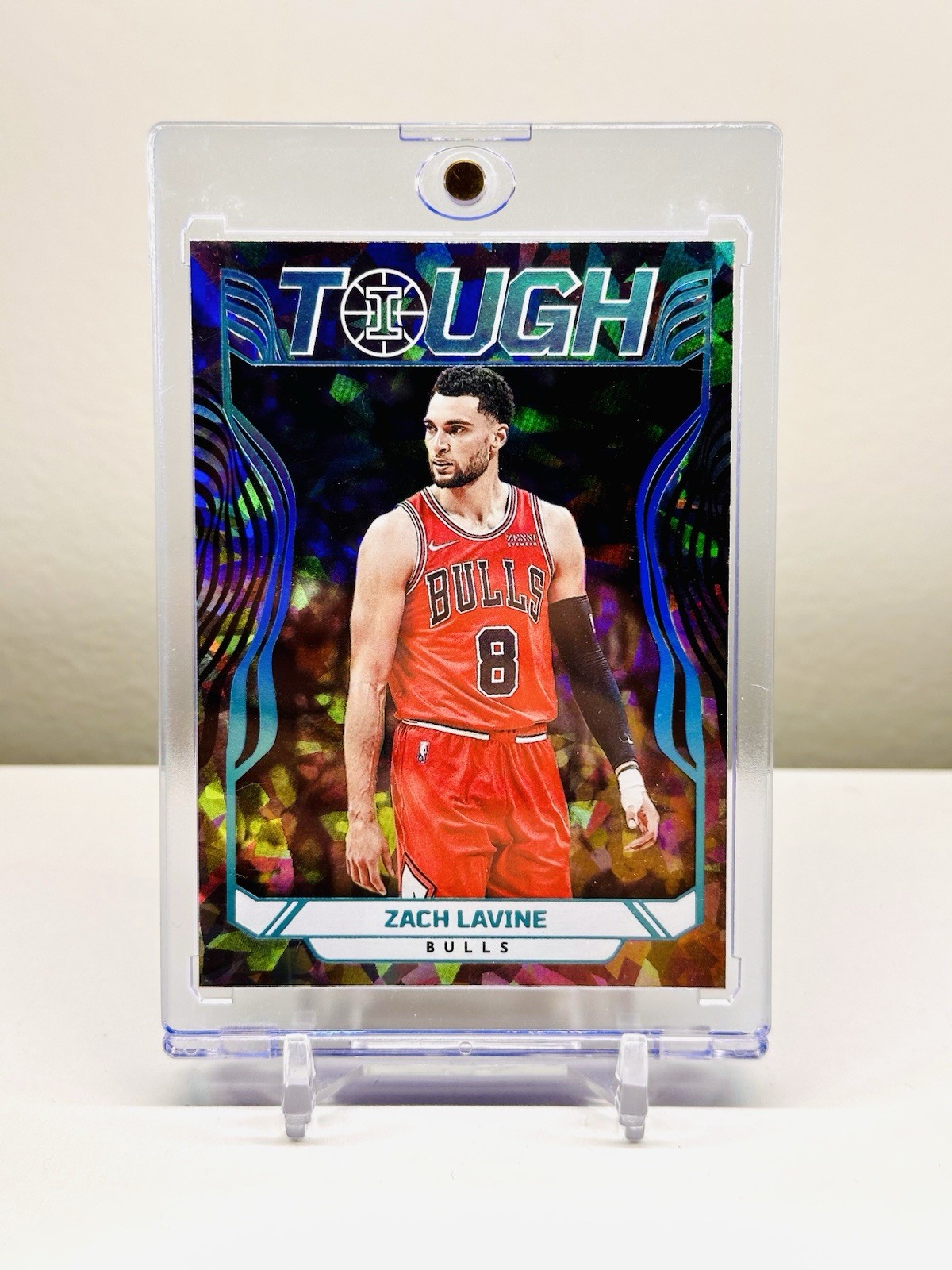 Zach LaVine #10 2021-22 Panini Illusions Tough Chicago Bulls CASE HIT SSP MAG