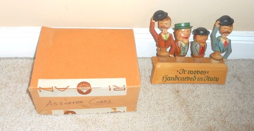 LOT OF 4 VINTAGE ANRI HAND CRAFTED ITALIAN BOTTLE CORKS STOPPERS w/ BOX STAND