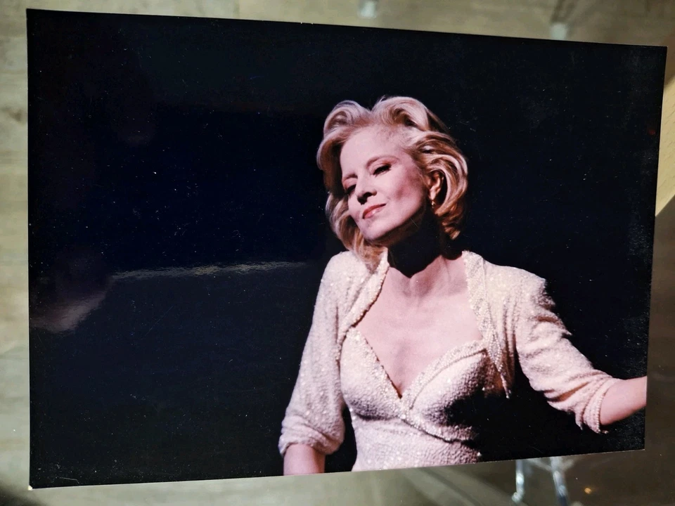 Sylvie Vartan  - Photo 1/1