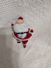 835 Vtg 60s Red Flocked Felt Plastic Dancing Waving Santa 7" Missing Stand