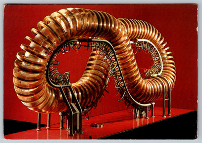c1980s Demonstration Model Figure-8 Stellarator Nuclear Energy Fusion Postcard
