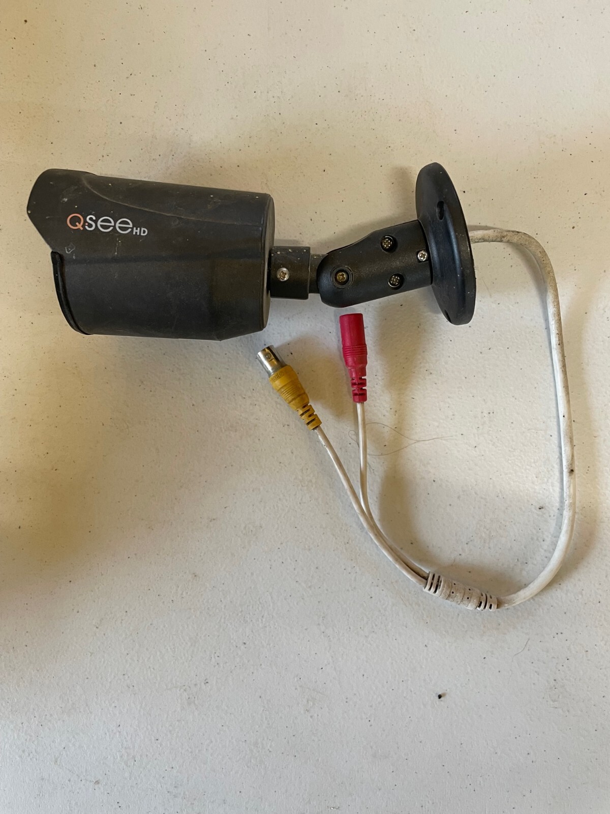 Q-See Bullet Security Camera QCA7209B - Used - Works Great