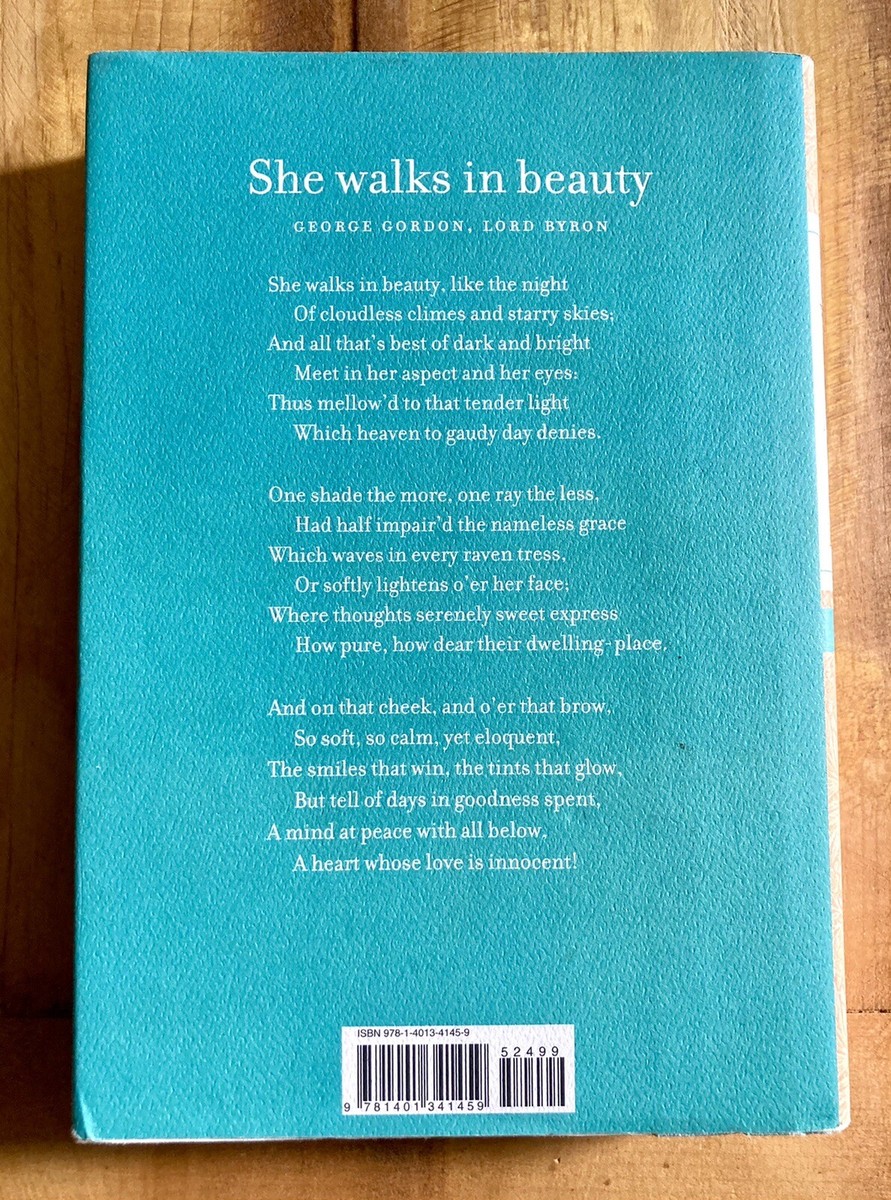 洋書 She Walks in Beauty : Caroline Kennedy She Walks in