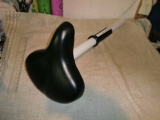Schöner Komfort Fahrradsattel Sattel Heimtreiner Heimfahrrad GROSS GUT!