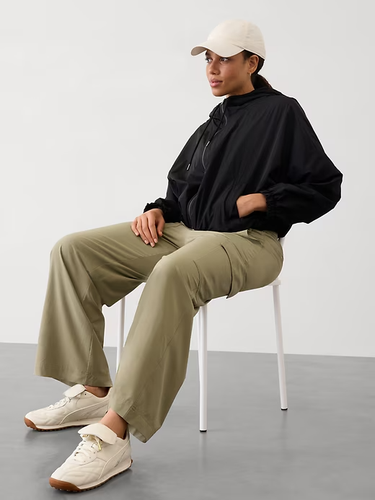 Athleta 4T (ST S TALL) Brooklyn Heights High Rise Cargo Wide Pant, Olive Branch - Bild 6 von 7