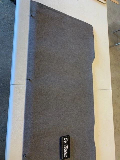 88-98 OBS Chevy/GMC TRUCK rear cab back panel carpet RED K1500 C1500 - Image 4 of 4