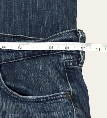 Levi’s Boyfriend Jeans Women’s Size 30 Ankle Grunge Relaxed Mid Rise - Picture 14 of 14