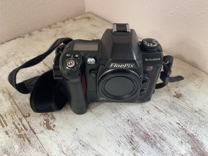 Fujifilm FinePix s2 pro　レンズセット Fujifilm FinePix s2 pro レンズセット まるでフィルム機だった