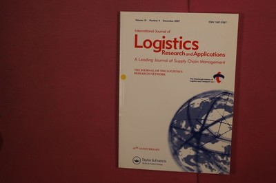 435278 INTERNATIONAL JOURNAL OF LOGISTICS RESEARCH AND APPLICATIONS Taylor &