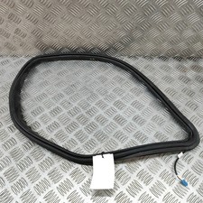 MERCEDES-BENZ GL X166 Gummidichtung für Seitenfenster hinten rechts A1666809000 MERCEDES-BENZ GL X166 Gummidichtung für Seitenfenster hinten rechts A1666809000