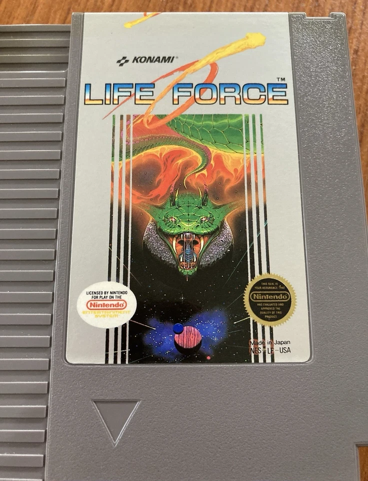 NES ~ LIFE FORCE ~ Nintendo Game 3 Screw NES-LF-USA Game Cart Only NTSC - Image 2 of 4