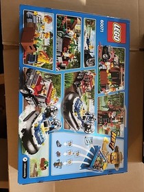 LEGO CITY: Hovercraft Arrest (60071) New In Sealed Box