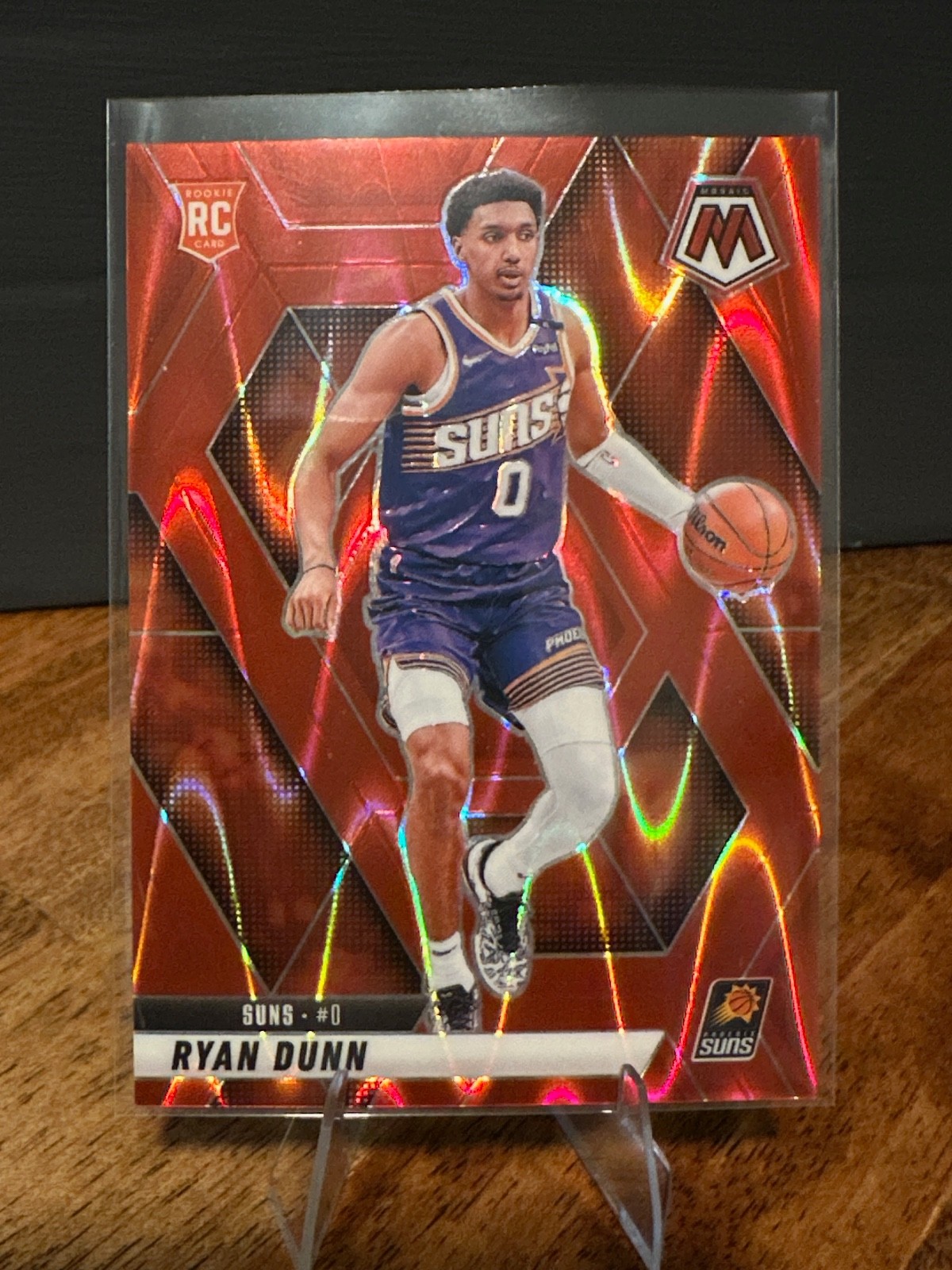 Ryan Dunn 2024-25 Panini Mosaic #233 Seismic Red Prizm /299 (RC) Rookie Card