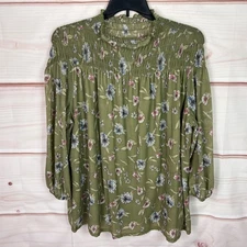 Cato Top Womens 18W 20W Green Floral Mesh Knit Blouse Smocked Neck 3/4 Sleeve