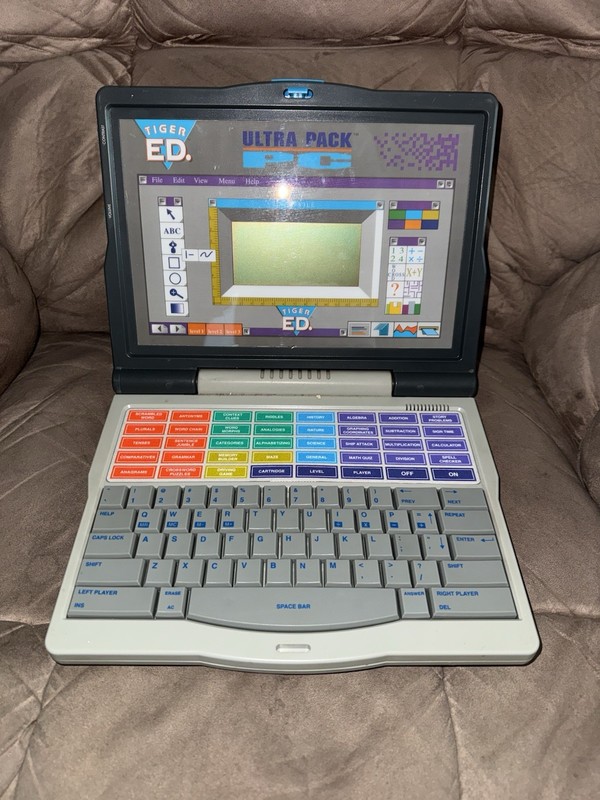 VTG Tiger Ed. Ultra Pack PC Talking Computer 1995 (Tiger Electronics) Tested   B