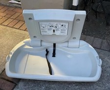 safety craft baby changing station