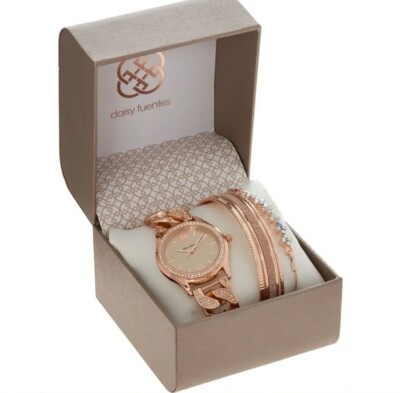 Daisy Fuentes Women Watch Rose Gold With Diamonds Bezel