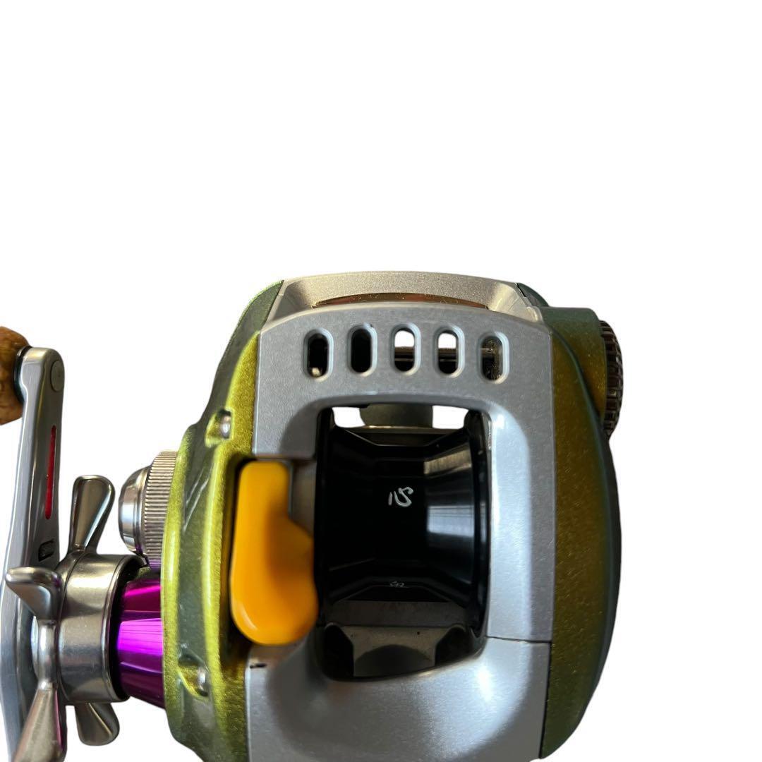 Megabass x I'ZE FACTORY TEAM DAIWA Z TD-ito105HL 6.3 811577 Megabass x I'ZE FACTORY TEAM DAIWA Z TD-ito105HL 6.3 811577