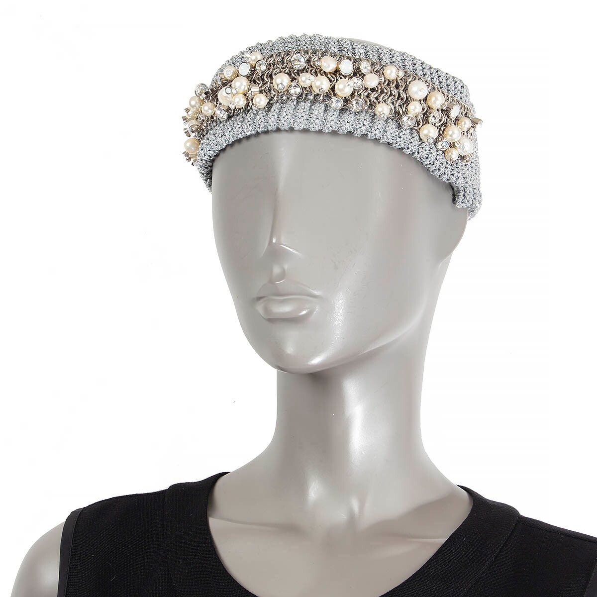CHANEL  2017 17K PEARL & CRYSTAL  HEADBAND 64919 auth CHANEL grey wool 2017 17K PEARL & CRYSTAL  main image 2
