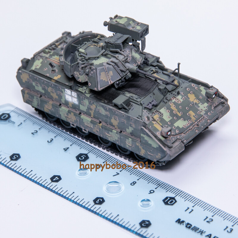 Dragon 63507 1/72 Ukraine M2A2 ODS Bradley Infantry Fighting Dragon 63507 1/72 Ukraine M2A2 ODS Bradley Infantry Fighting
