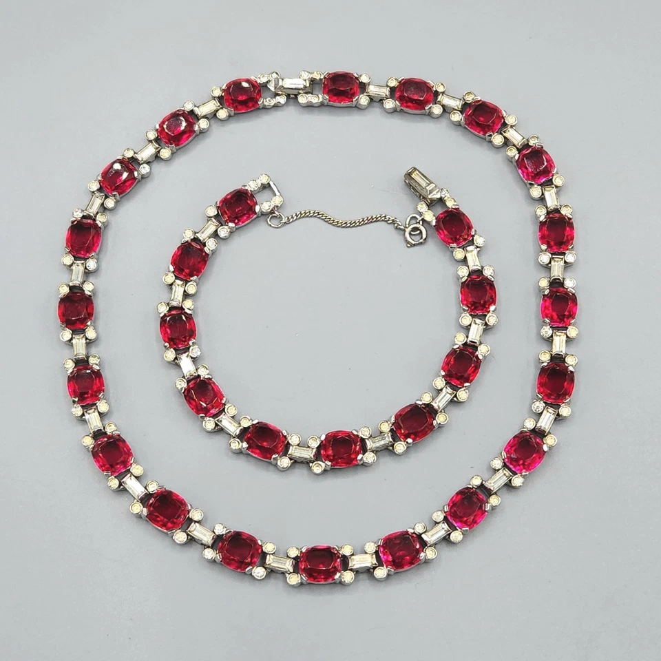Vintage Signed Jomaz Mazer Ruby Red Cushion Cut Baguette Glass Necklace Bracelet - Image 3 of 4