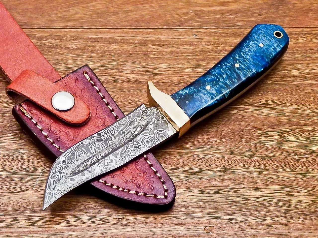 Custom Handmade Damascus STEEL Blade Camping Hunting Knife | Skinning Knife