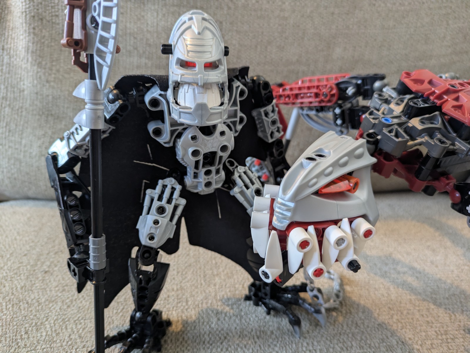 Lego Bionicle VEZON & FENRAKK set 8764 Titans Mahri Nui