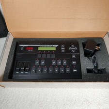 Procesador digital de armonía vocal DigiTech Vocalist VHM5 5 partes nuevo en caja - De colección 1992