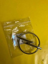 NEU + ORIGINAL Opel Corsa C Combo Opel Zeichen Emblem Kühlergitter Logo Chrom