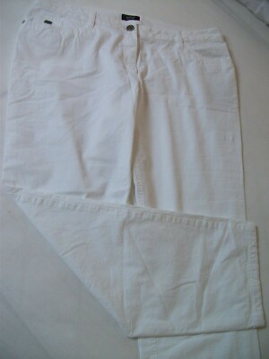 BASLER -  moderne,weiße Hose mit Elastan Gr. 44 neuw.